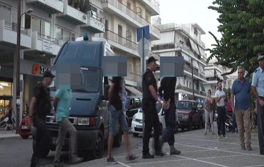 Τι δήλωσαν οι συνήγοροι των 8 συλληφθέντων για την επίθεση σε Κωνσταντινέα&#8230;
