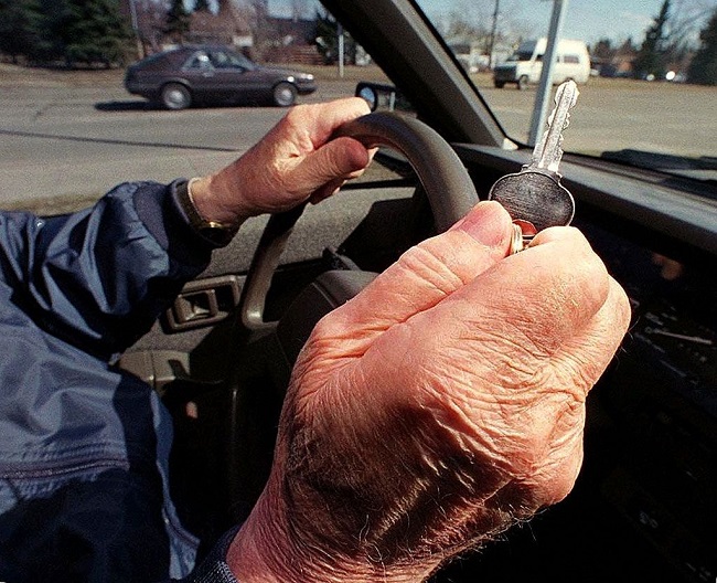 Τι ισχύει πλέον για το δίπλωμα οδήγησης για τους ηλικιωμένους&#8230;