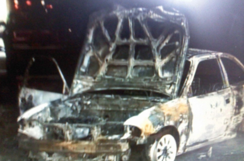 Έκλεψαν και στη συνέχεια έκαψαν αυτοκίνητο από χωριό της Καλαμάτας