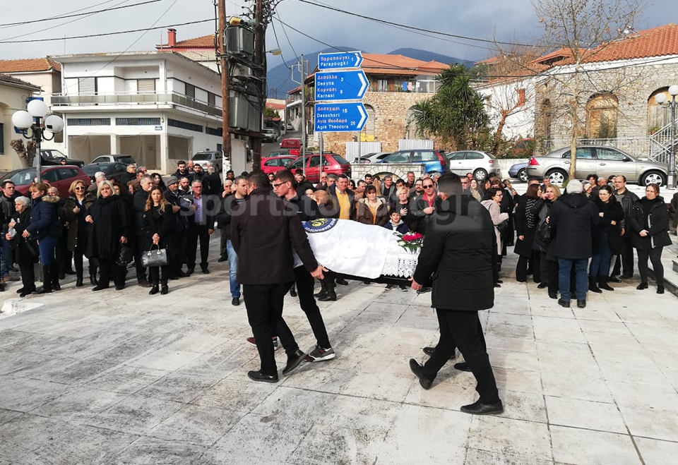 Με τη σημαία του ΑΟ Διαβολιτσίου κηδεύτηκε σήμερα ο Ξενοφώντας Κωνσταντάρας