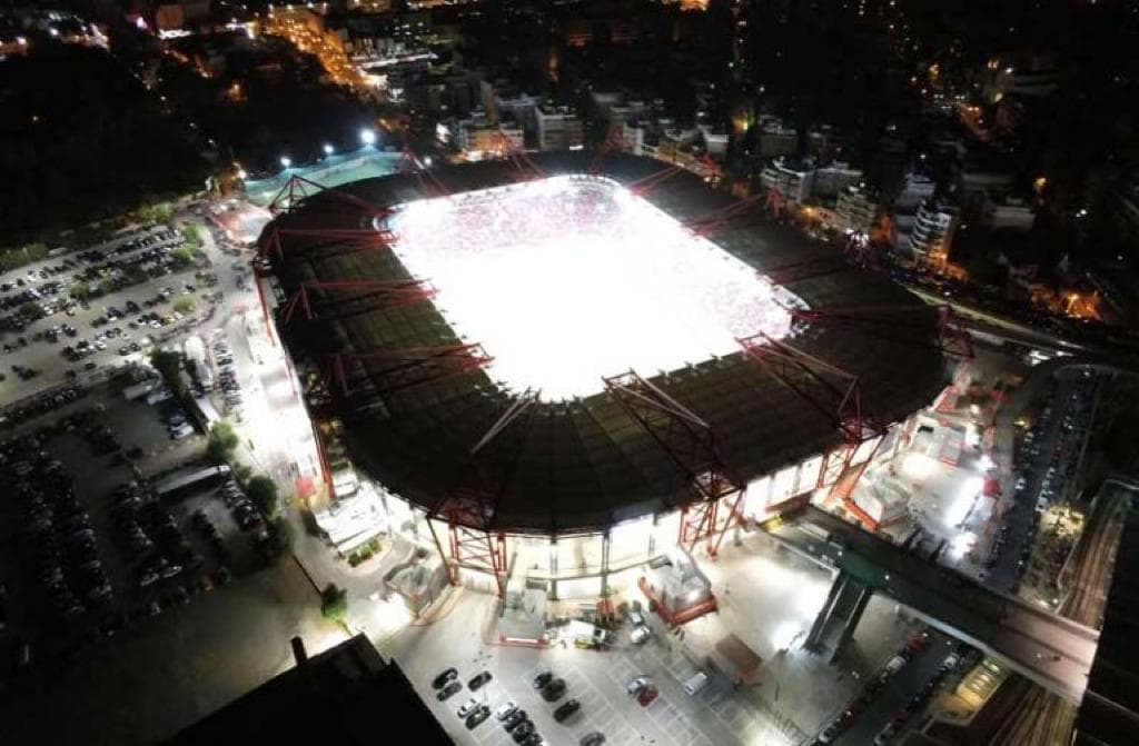 Ολυμπιακός: Στα 10 πιο ιστορικά γήπεδα του πλανήτη το «Γ. Καραϊσκάκης»!
