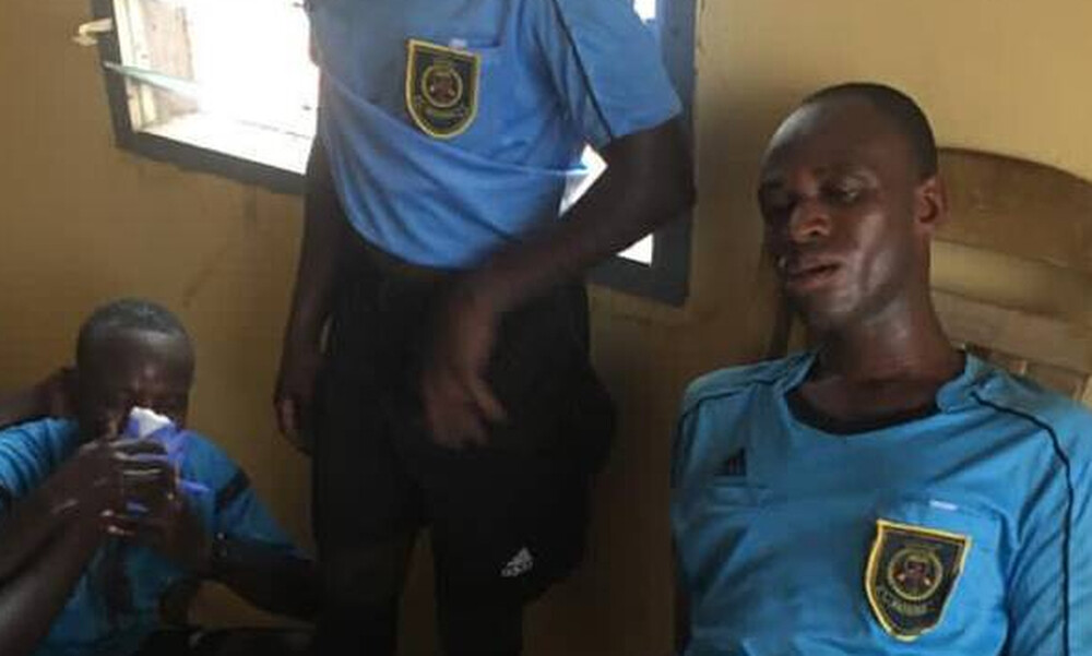 Άγριος ξυλοδαρμός διαιτητών από οπαδούς στην Γκάνα (photos+videos)