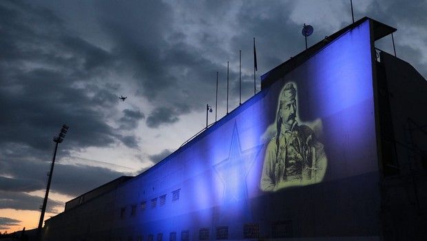 Αστέρας: Φωταγώγησε το γήπεδο με τη μορφή του Κολοκοτρώνη (pics+video)