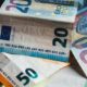Επίδομα 534 ευρώ: Τι ώρα θα δουν σήμερα τα χρήματά τους οι δικαιούχοι 7