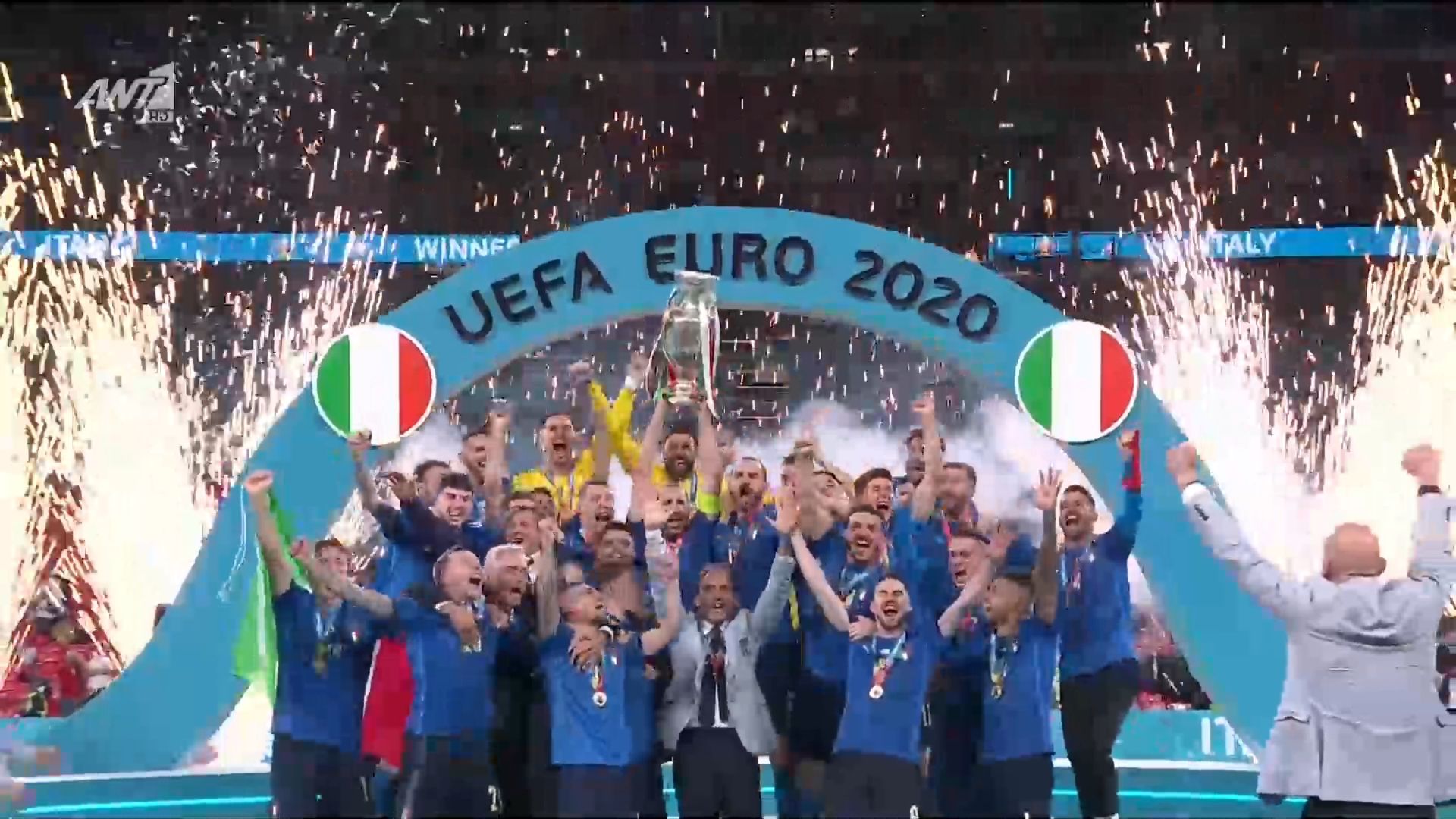 Η Ιταλία είναι πρωταθλήτρια Ευρώπης : Η απονομή (video)