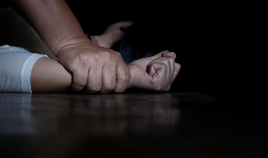 Φρίκη στην Καλαμάτα: 53χρονος βίαζε την 6χρονη ανιψιά του -Η αποκάλυψη μετά από 8 χρόνια