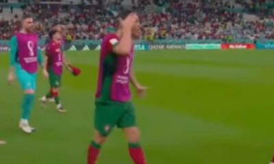 Πορτογαλία: Ο Ρονάλντο κυνηγούσε τους διαιτητές, δείχνοντας το μαλλί του για το γκολ που δεν έβαλε (+videos)
