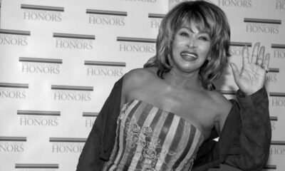 Tina Turner: Πέθανε η θρυλική τραγουδίστρια (+pics-vids)