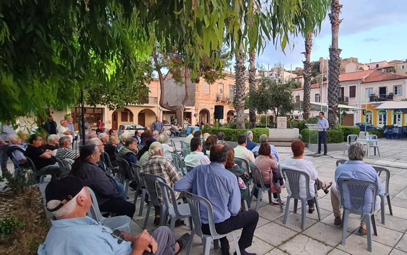 Ο Χαρίτσης παρουσίασε τις θέσεις του ΣΥΡΙΖΑ-ΠΣ σε Κορώνη και Κοπανάκι Μεσσηνίας