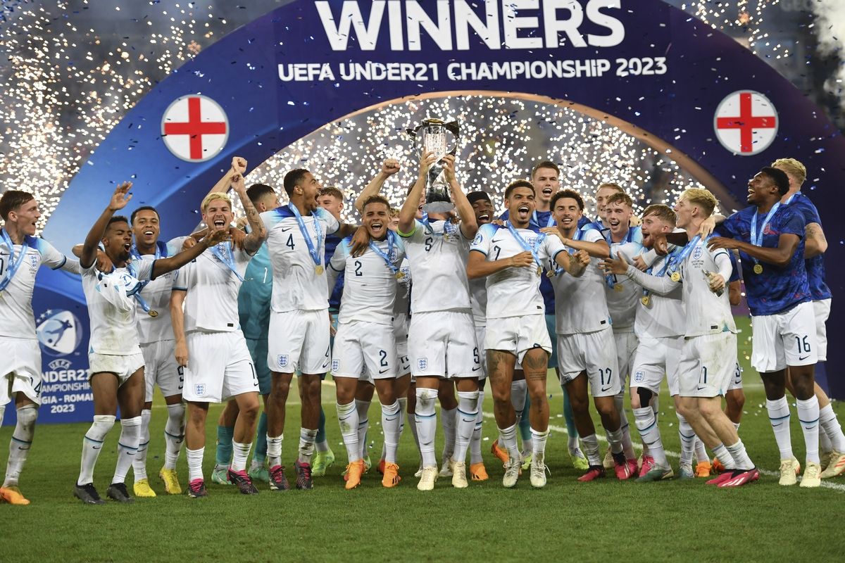 Euro U21 Αγγλία &#8211; Ισπανία 1-0: Στην κορυφή της Ευρώπης μετά από 39χρόνια τα &#8220;τρία λιοντάρια&#8221; (+ vids)