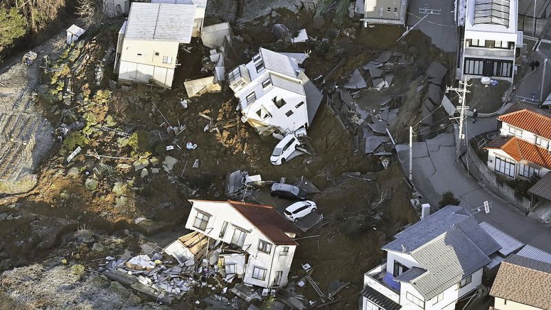 Σεισμός στην Ιαπωνία: Στους 30 πλέον οι νεκροί (videos)
