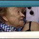 Η γιαγιά Χάιδω πάντα  κοντά στον Ηρακλή (video)